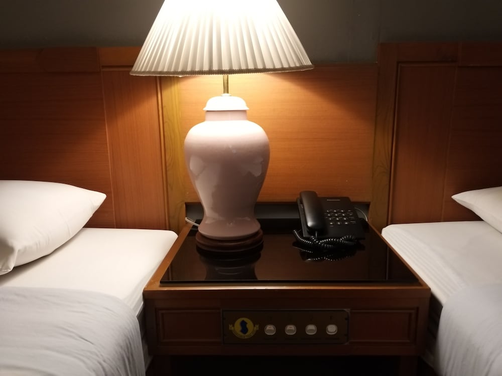 Songphanburi Hotel 20/49