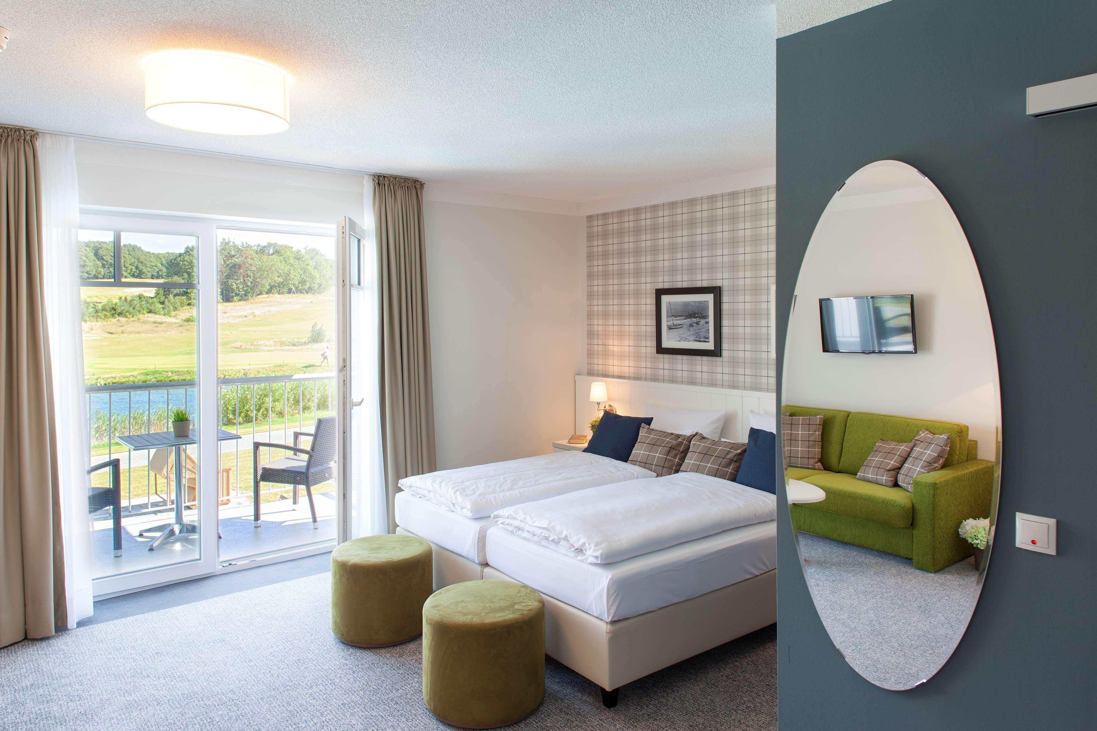 Junior Suite, Single, Golf Course View