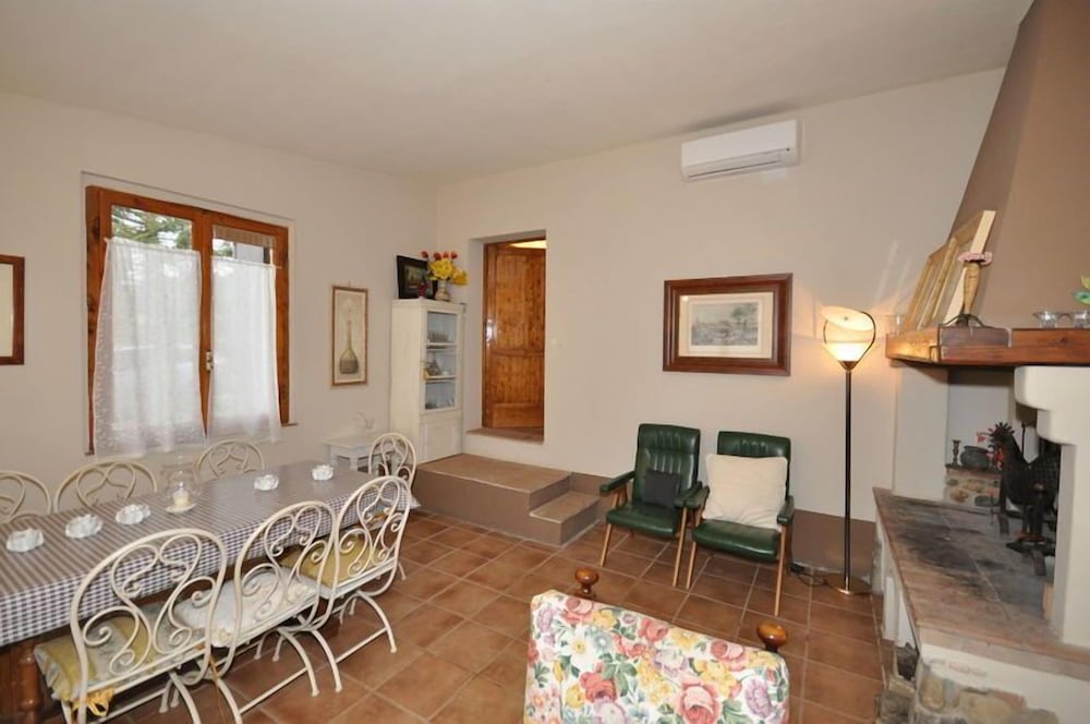 Casa Ovile 12/25