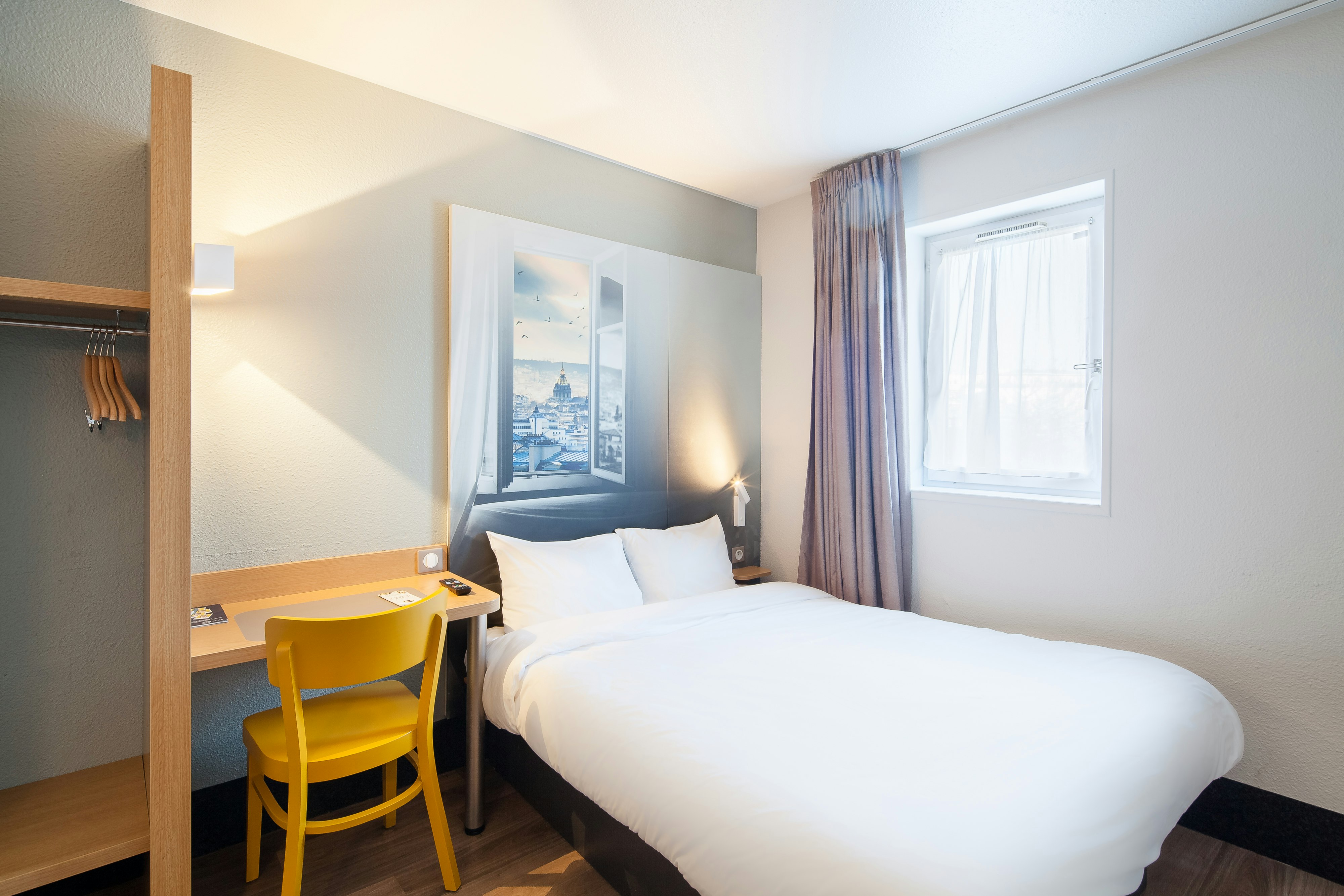B&B Hotel Maurepas 15/25