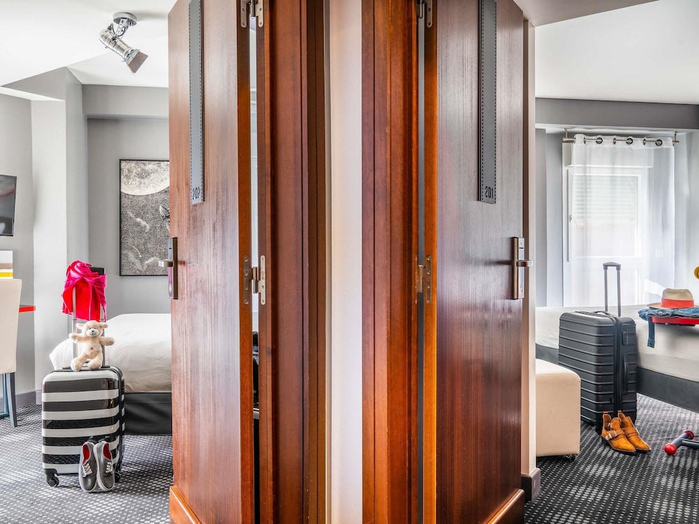 جناح متصل بسرير مزدوج وسريرين منفصلين، ibis Styles Paris Mairie de Montreuil 9/9