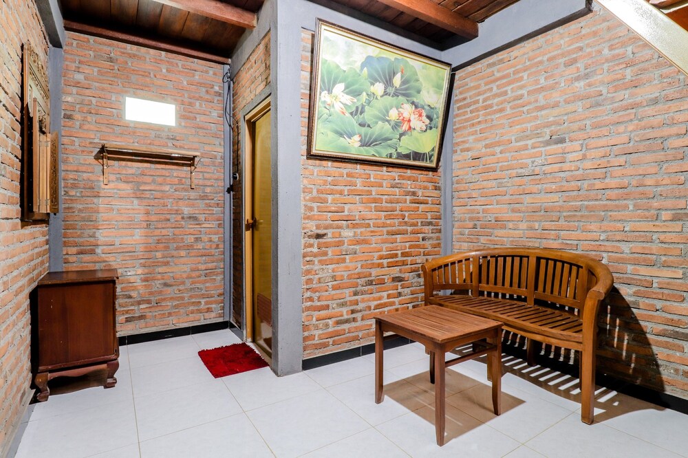 d Hasinda Homestay 43/56