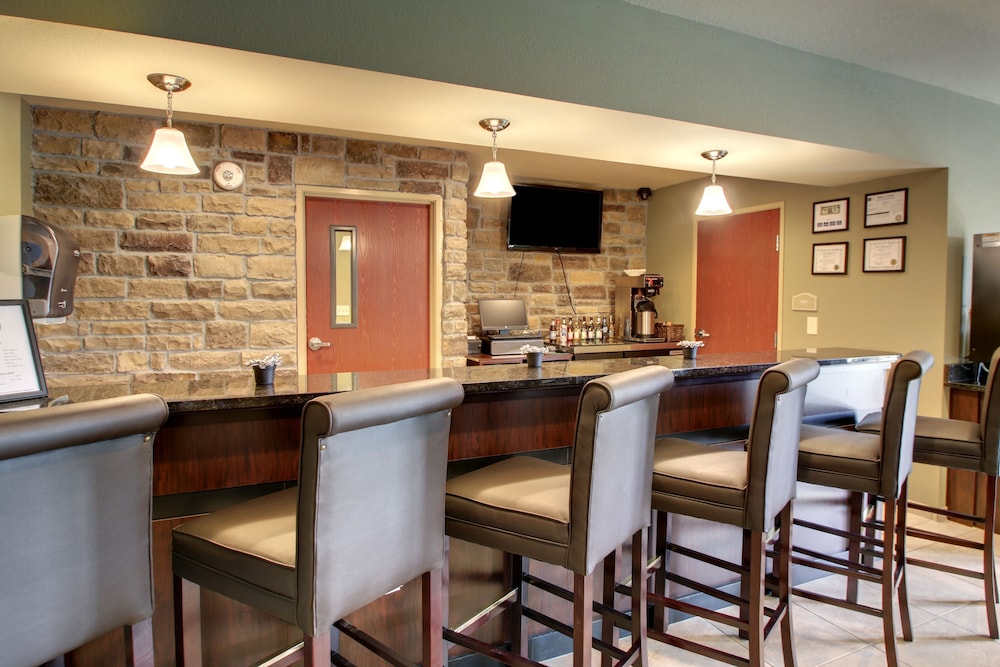 Cobblestone Inn and Suites Avoca 27/40