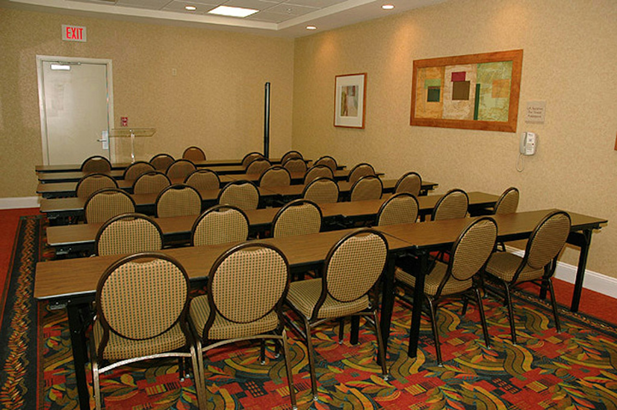 Hilton Garden Inn Victorville 36/38