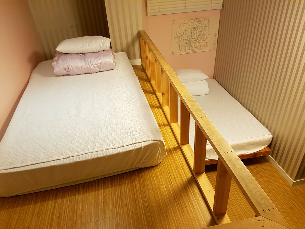 MAMA GUEST HOUSE 29/67