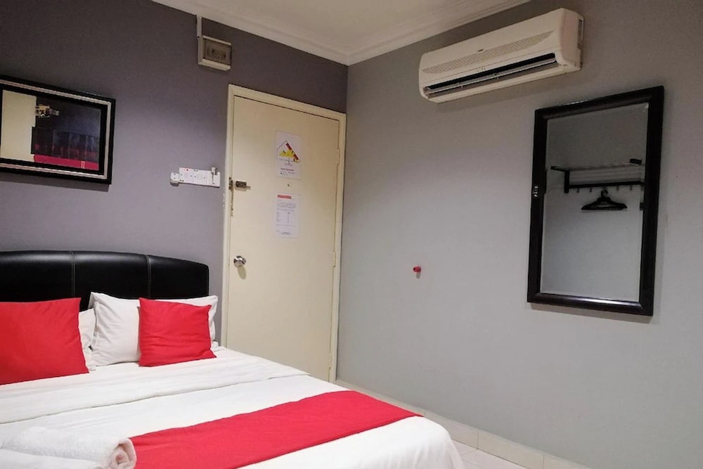 PUTERI AMPANG HOTEL 8/48