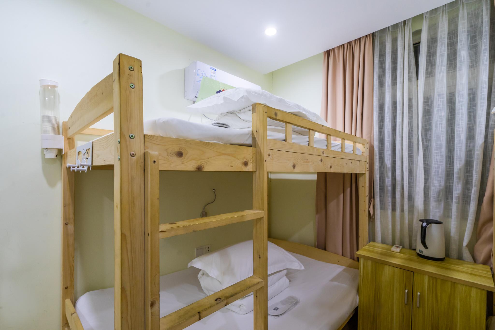 Female Dorm, Female Only, 4 Beds