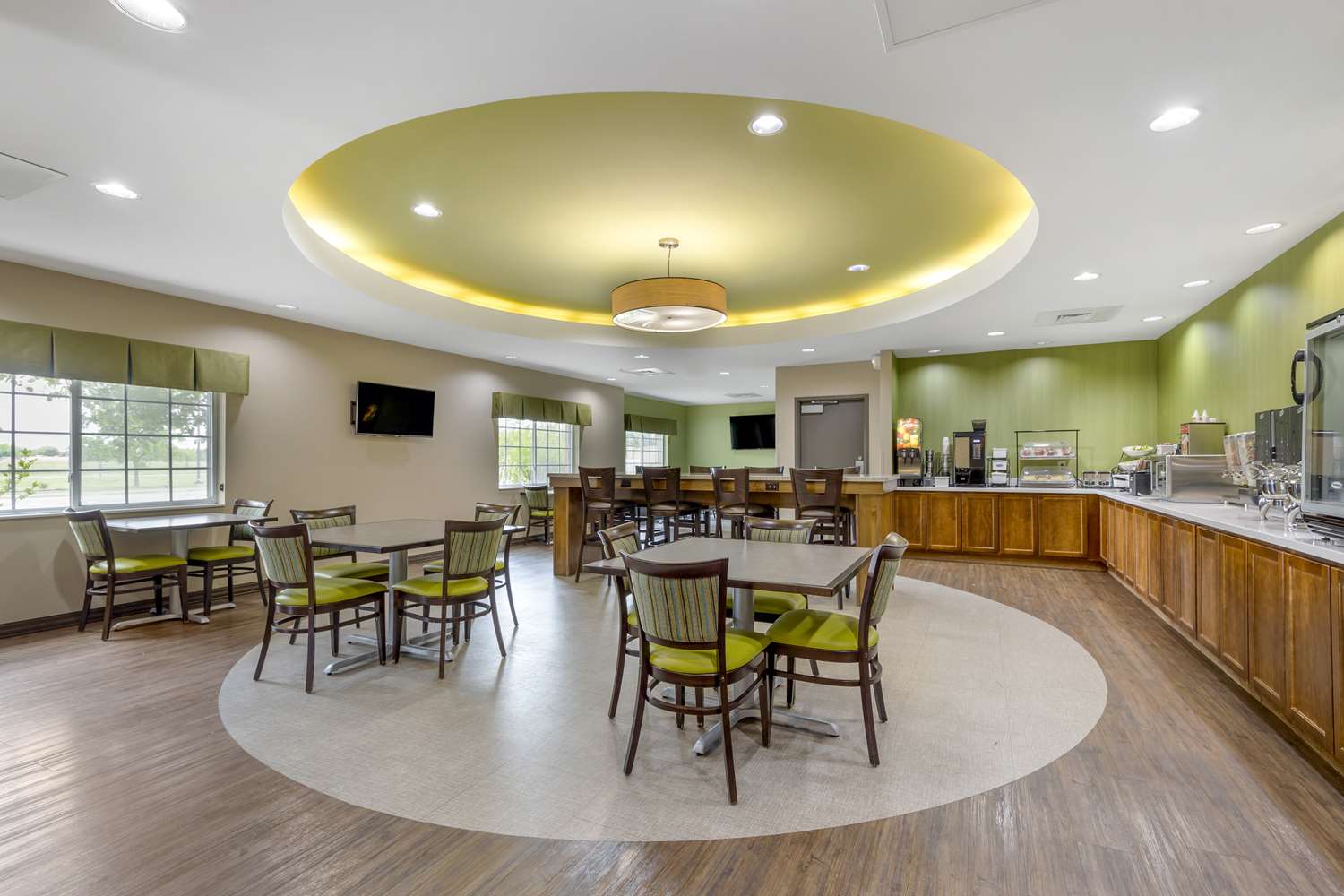 Best Western Plus Patterson Park Inn 34/43