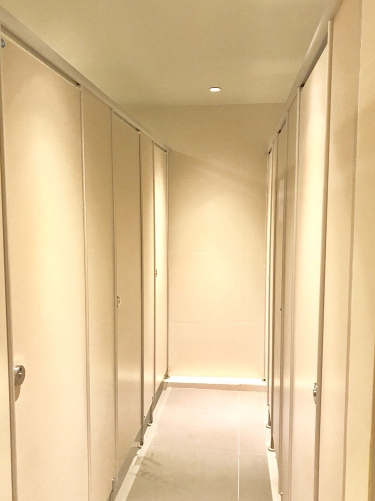 Kinnon Deluxe旅舍Coworking咖啡(Kinnon Deluxe Hostel Coworking Cafe) 图片3