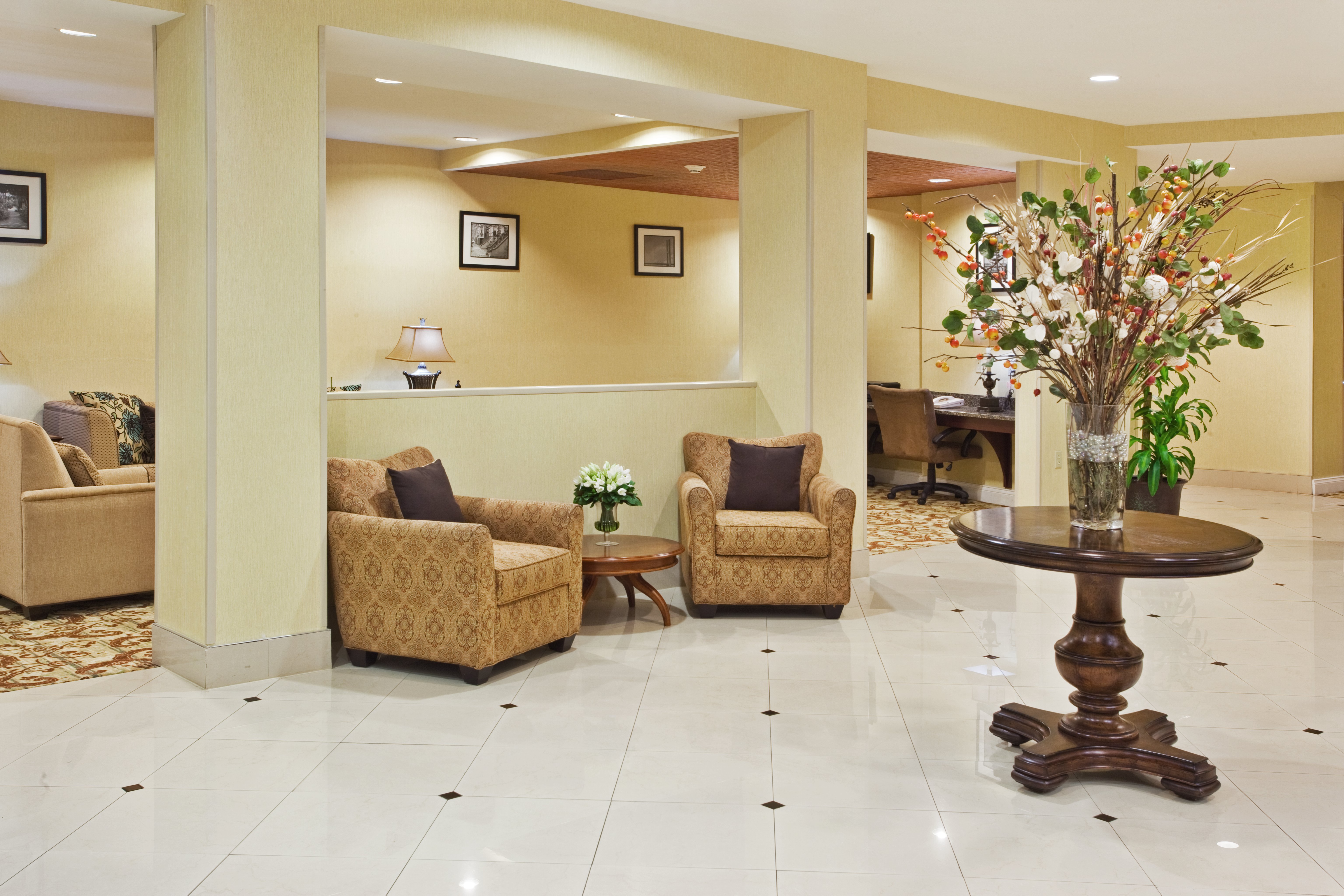 Holiday Inn Express Savannah Airport Ex Comfort Suites 4/54