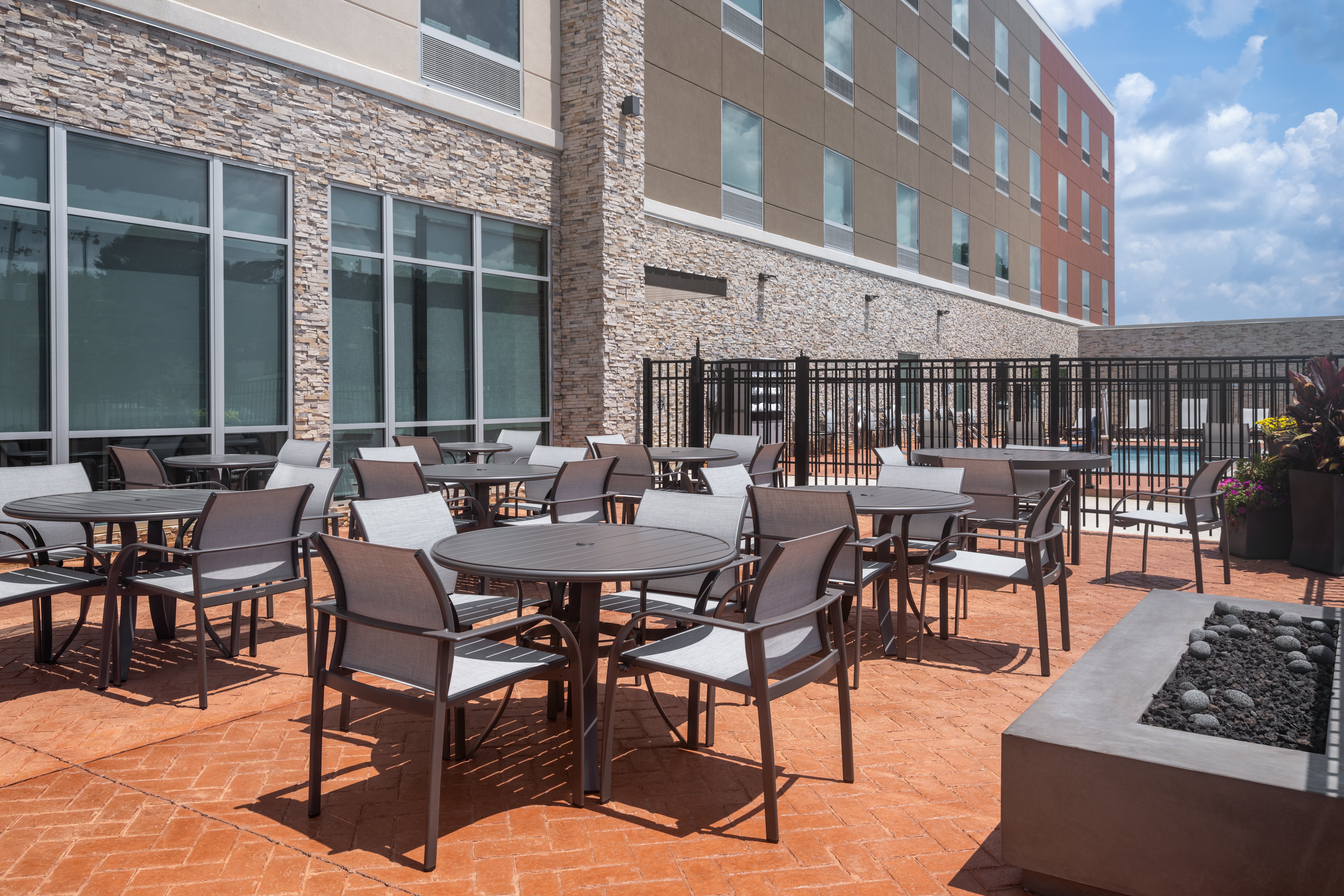 Holiday Inn Express & Suites Meridian I-20, an IHG Hotel 31/35