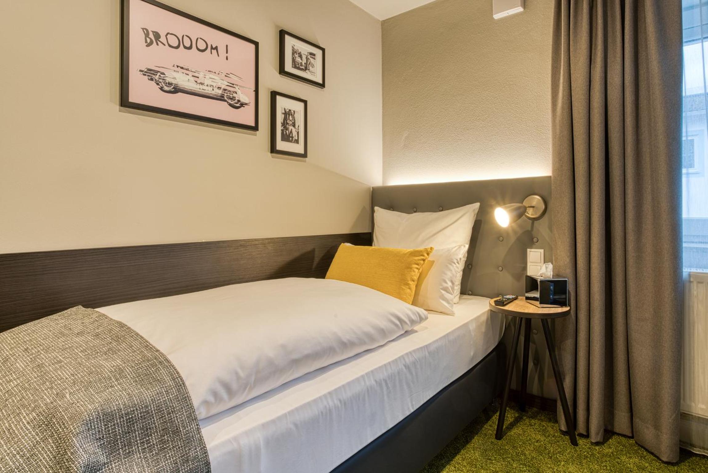 Boutique 025 Ingolstadt 13/50