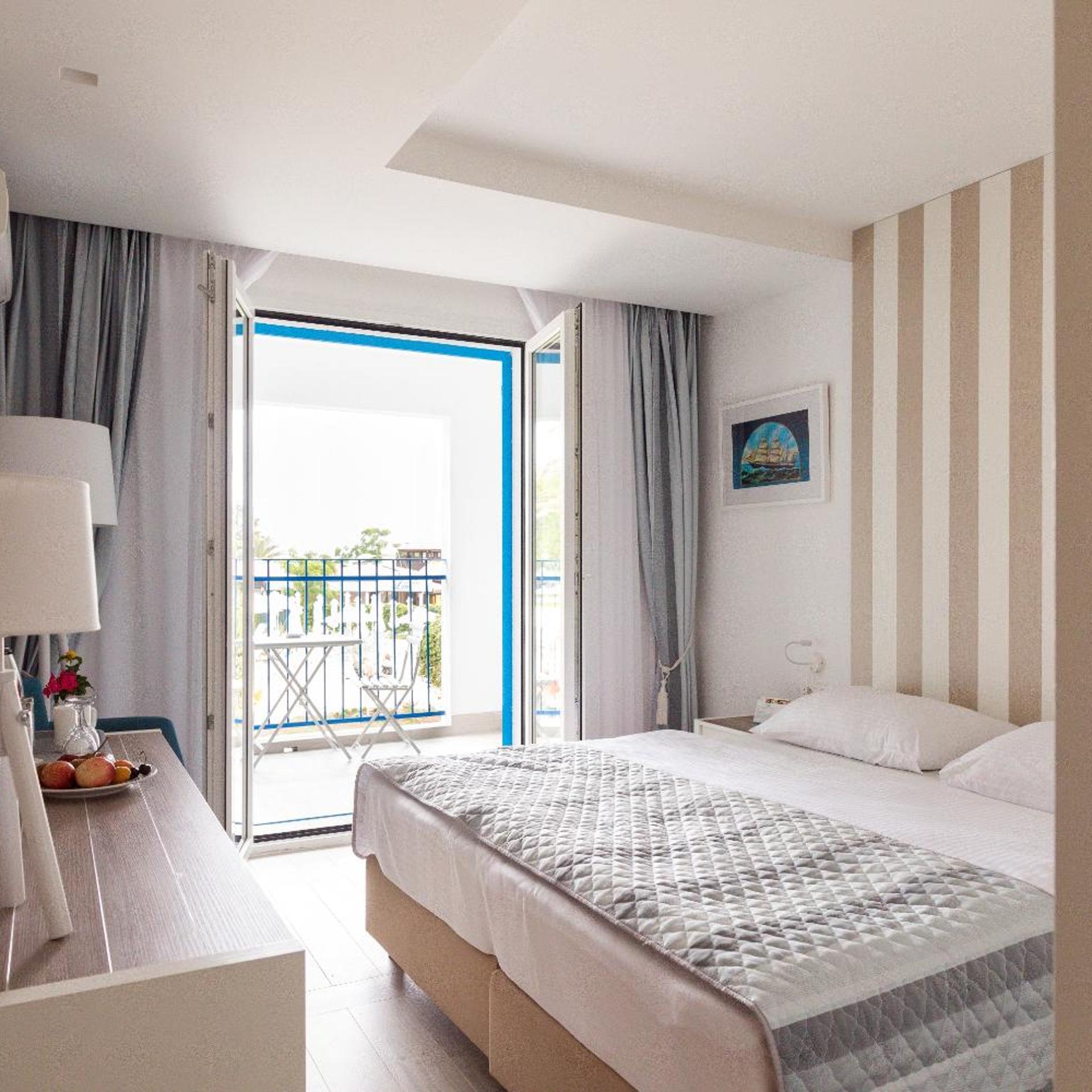 Room, Double or Twin Bed, Balcony