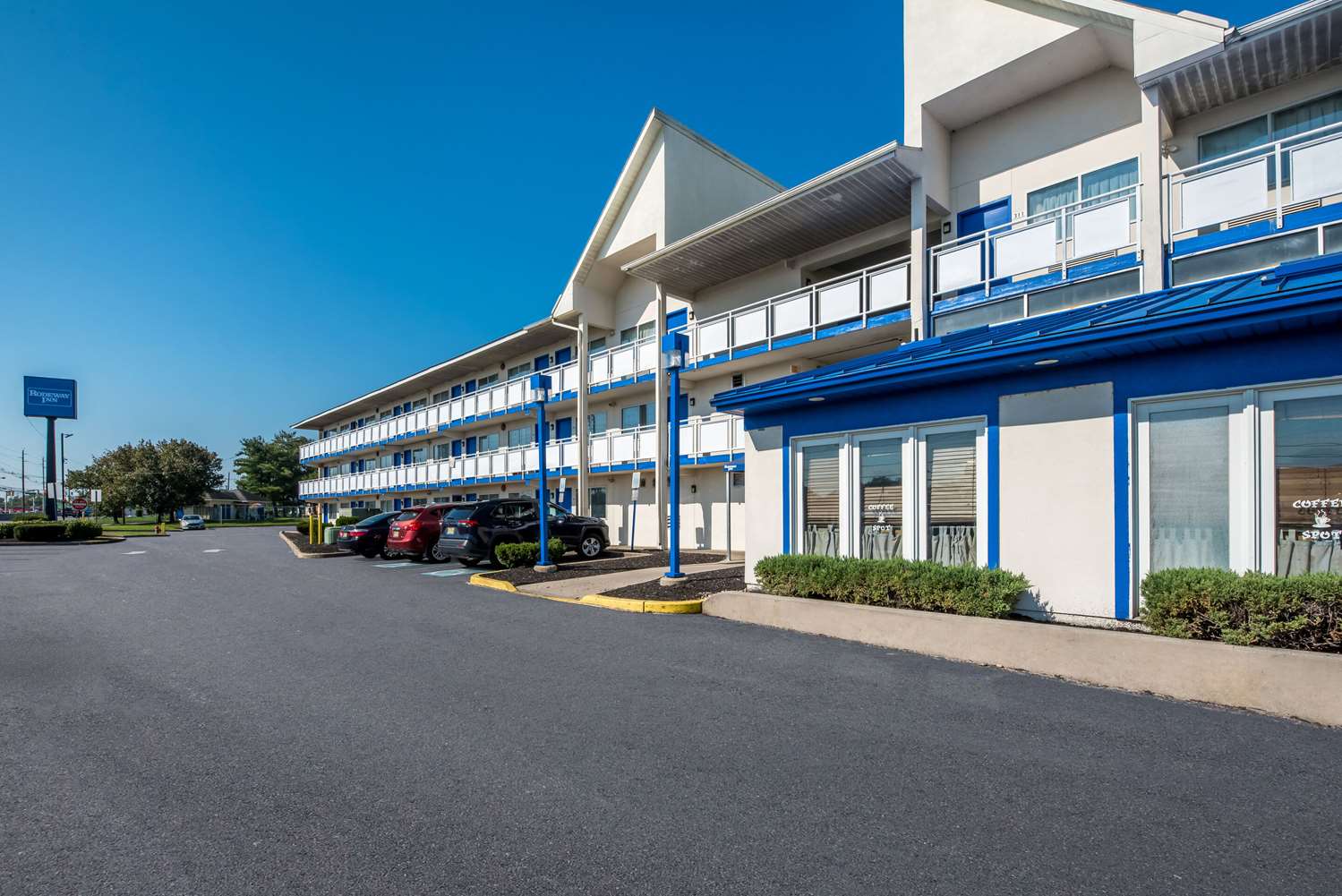 Rodeway Inn Brooklawn, NJ 31/33