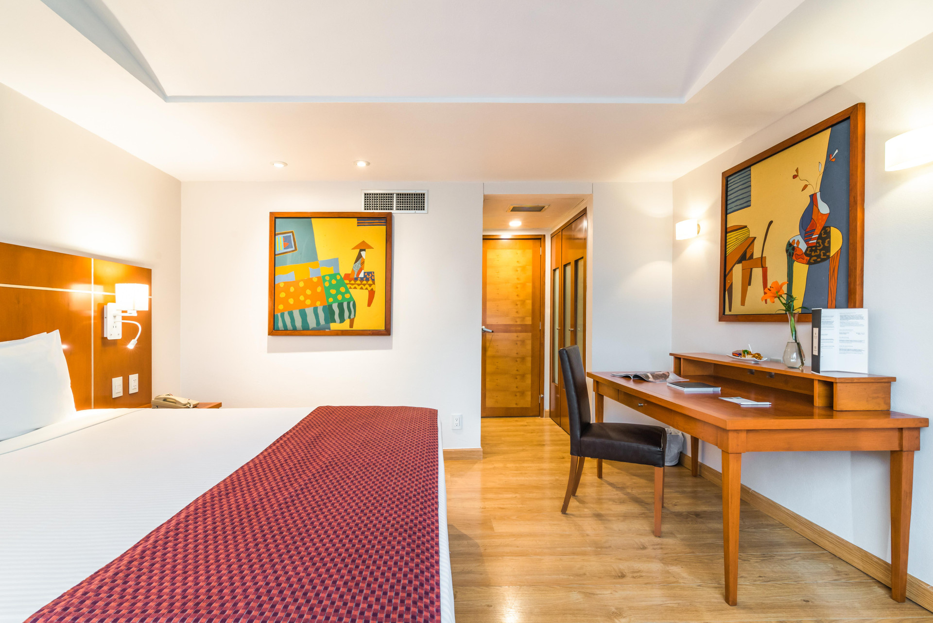جناح جونيور بسرير مزدوج، Eurostars Zona Rosa Suites 2/4