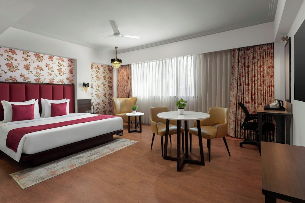 The Fern Residency, Turbhe, Navi Mumbai 17/36