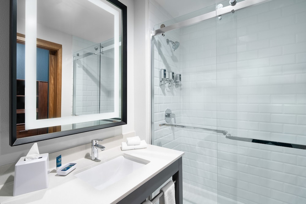 Four Points By Sheraton Oklahoma City Airport 12/32