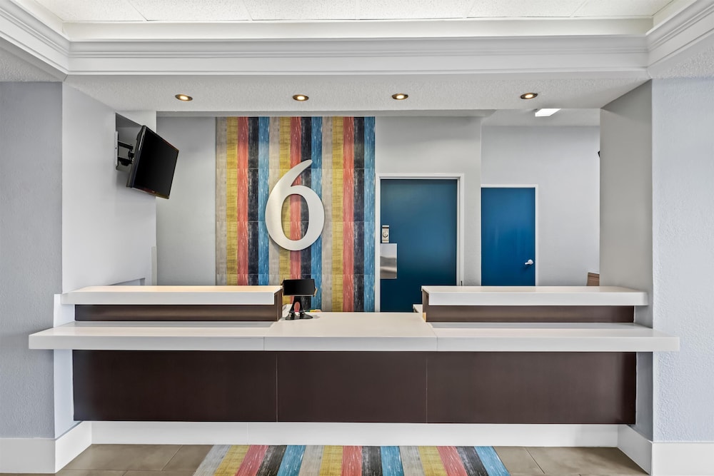 Motel6 Killeen, TX 12/64