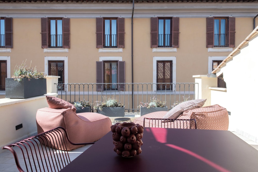 Colonna Suite 5/78