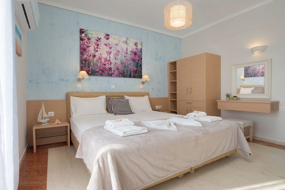Pyrgos Beach Apartments 11/50