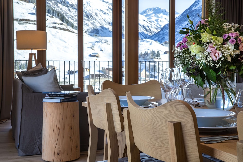 Radisson Blu Hotel Reussen Andermatt 59/74