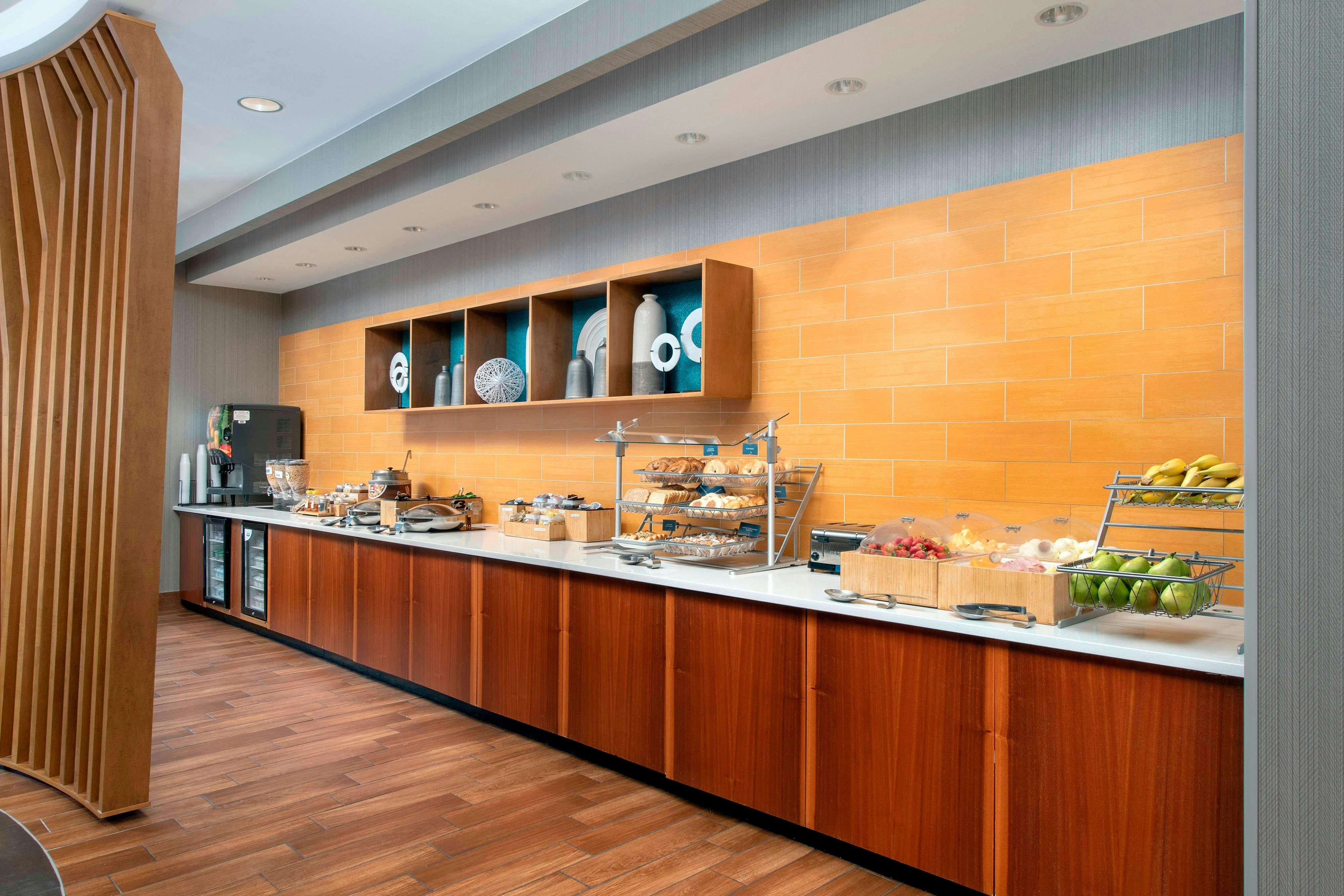 Lobby at Springhill Suites By Marriott Potomac Mills Woodbridge, WOODBRIDGE - VA