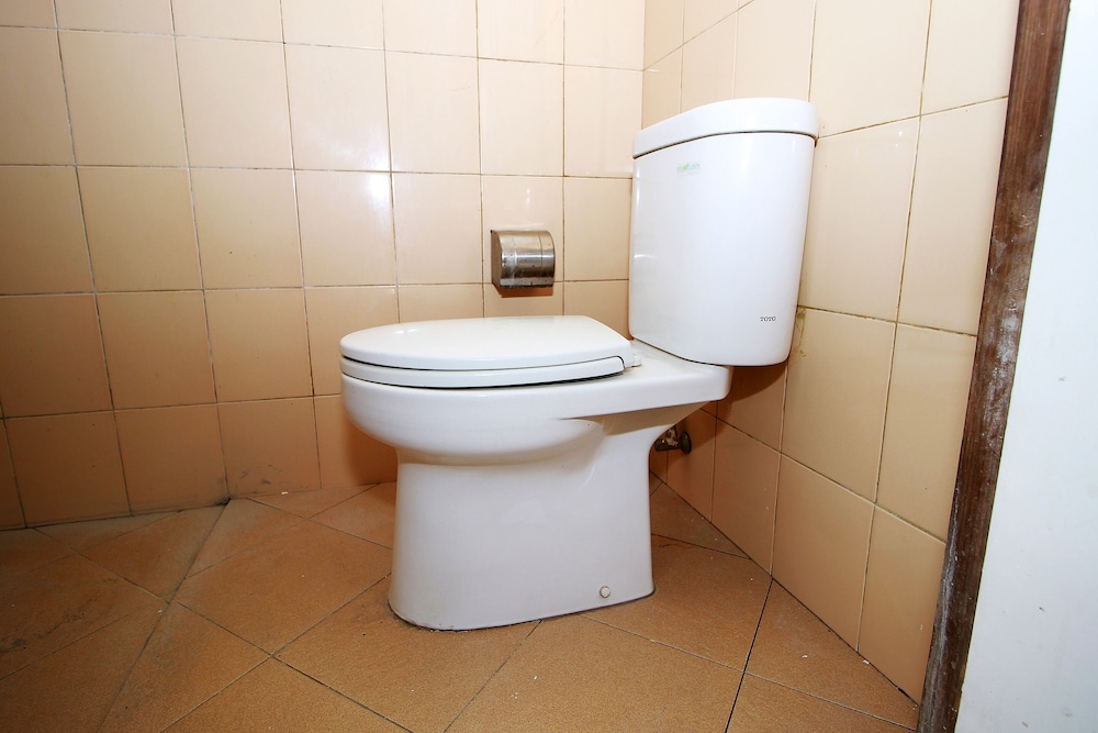 OYO 1678 Jati Exclusive Homestay 39/45