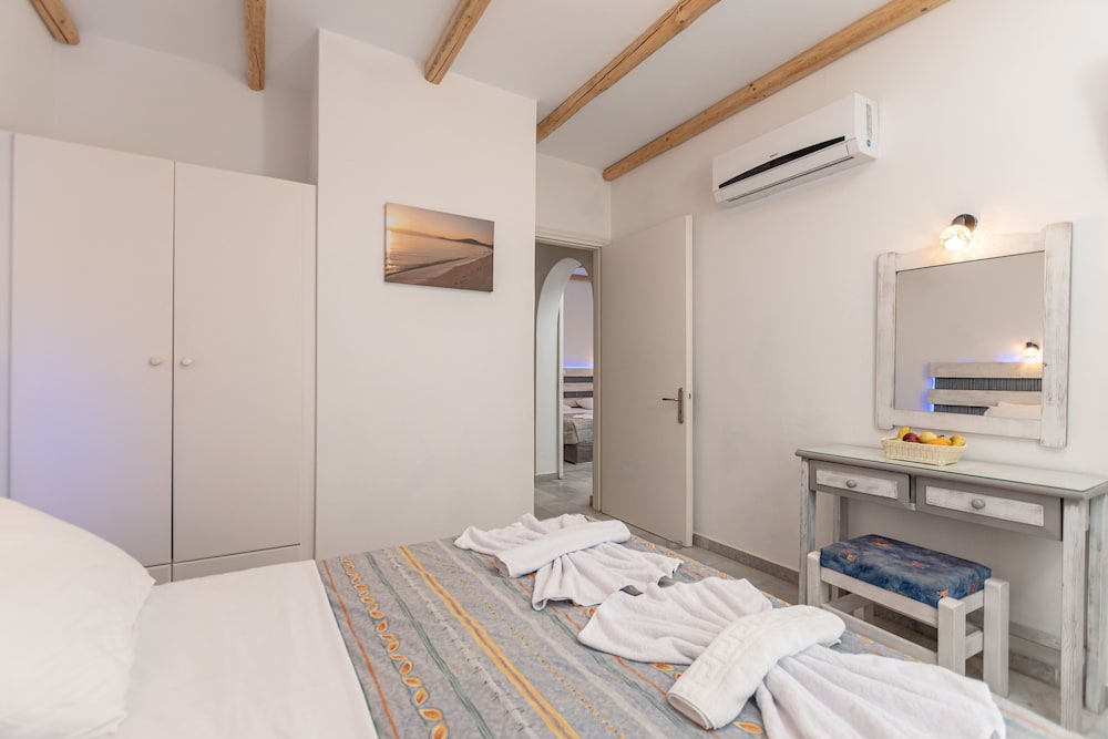 Agios Prokopios Hotel 14/59