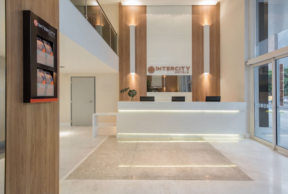 Lobby at Intercity Cidade Baixa, PORTO ALEGRE