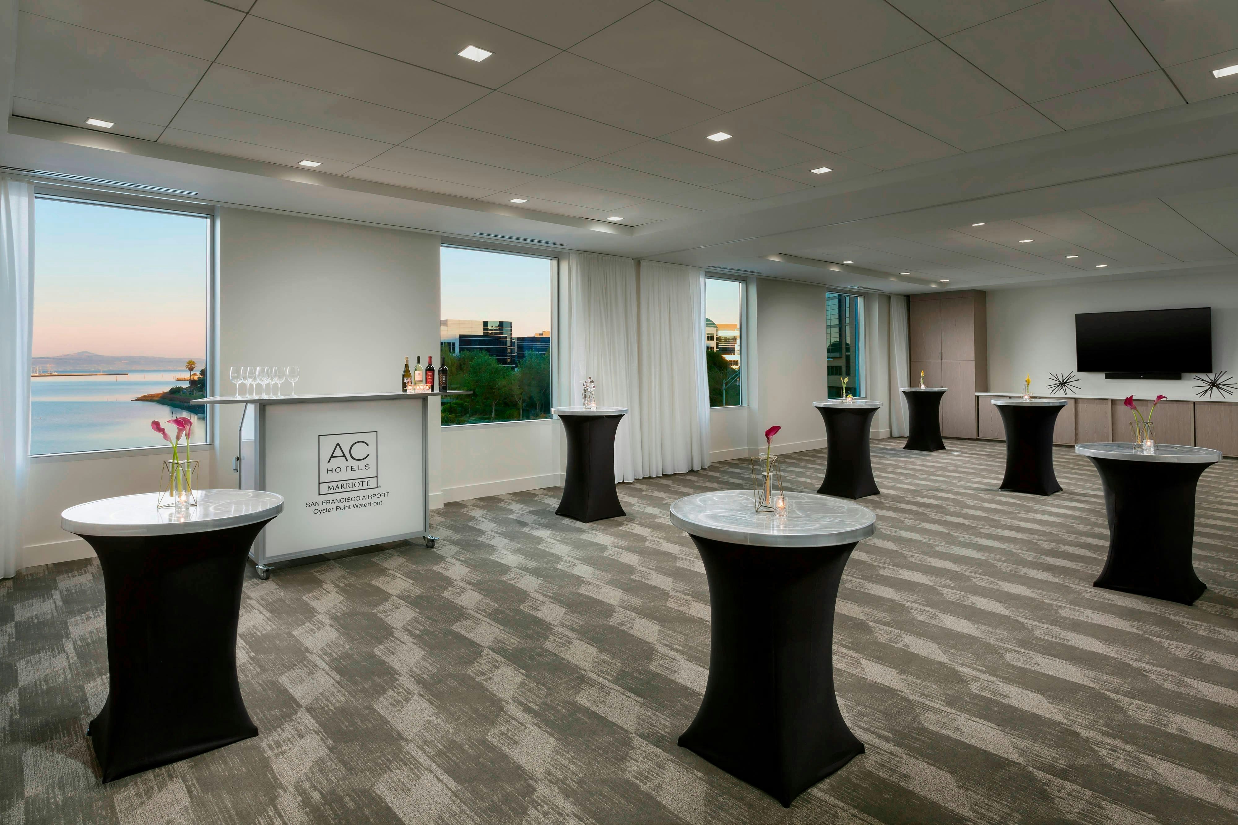 Ac Hotel San Francisco Airport Oyster Point Waterfront 38/42