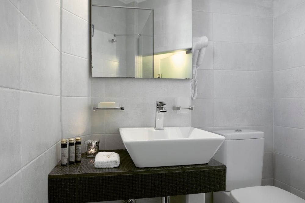 Eleia Seafront Villas 48/50