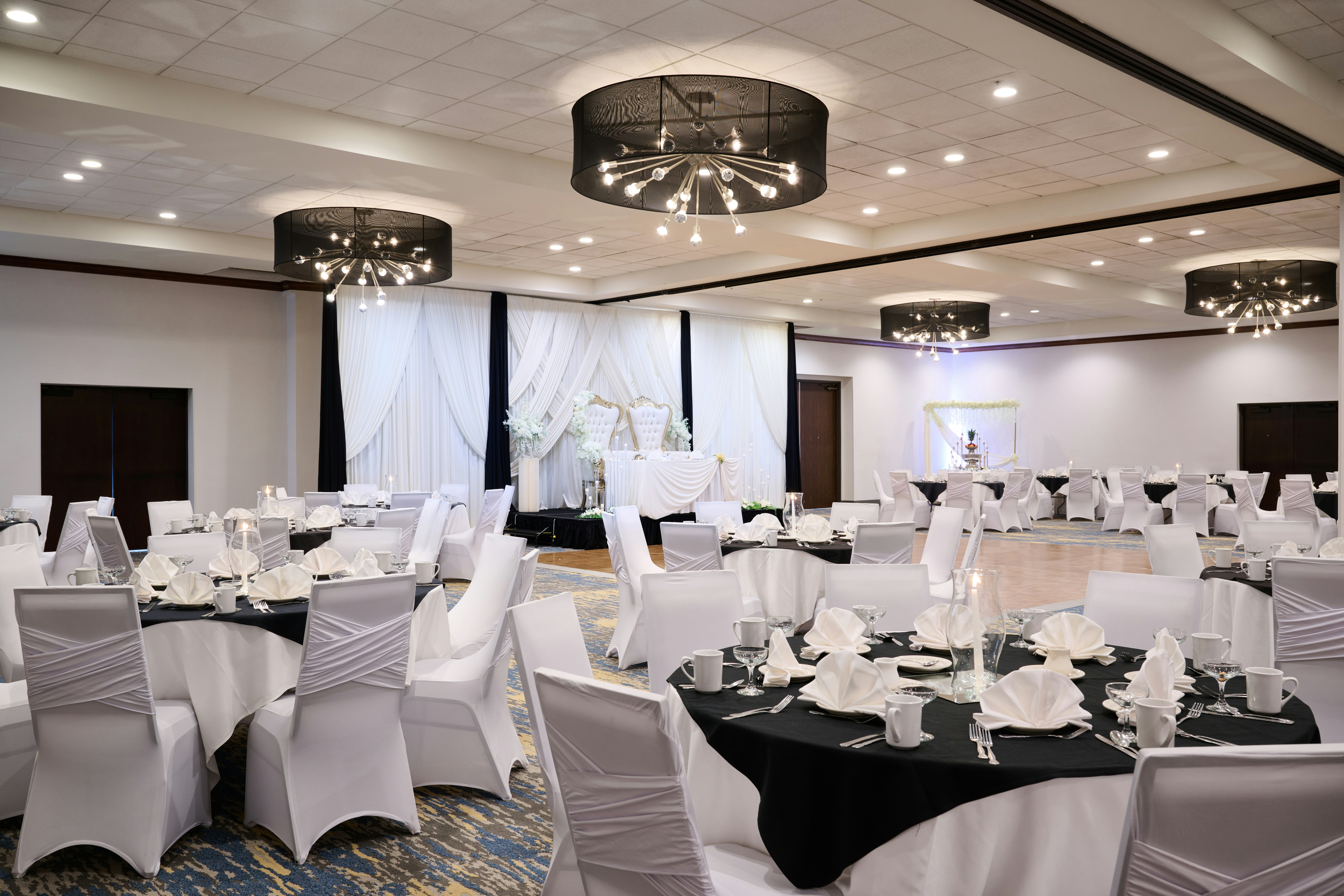 DoubleTree by Hilton Buena Park 38/57