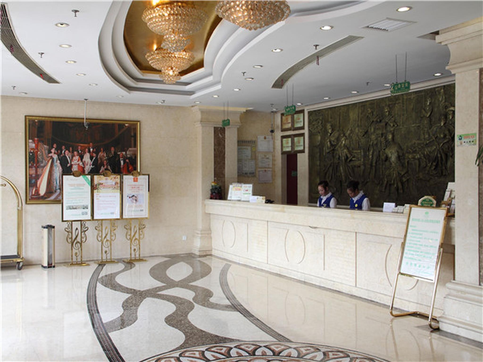 Vienna International Hotel (Suzhou Likou Furniture City) 9/42