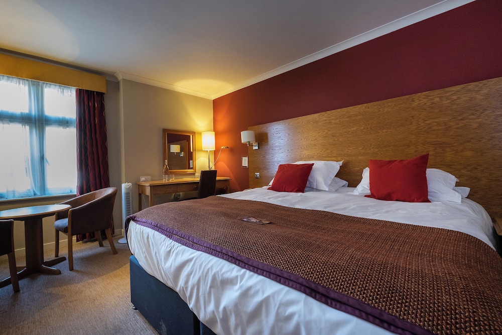 CLASSIC, KING BED