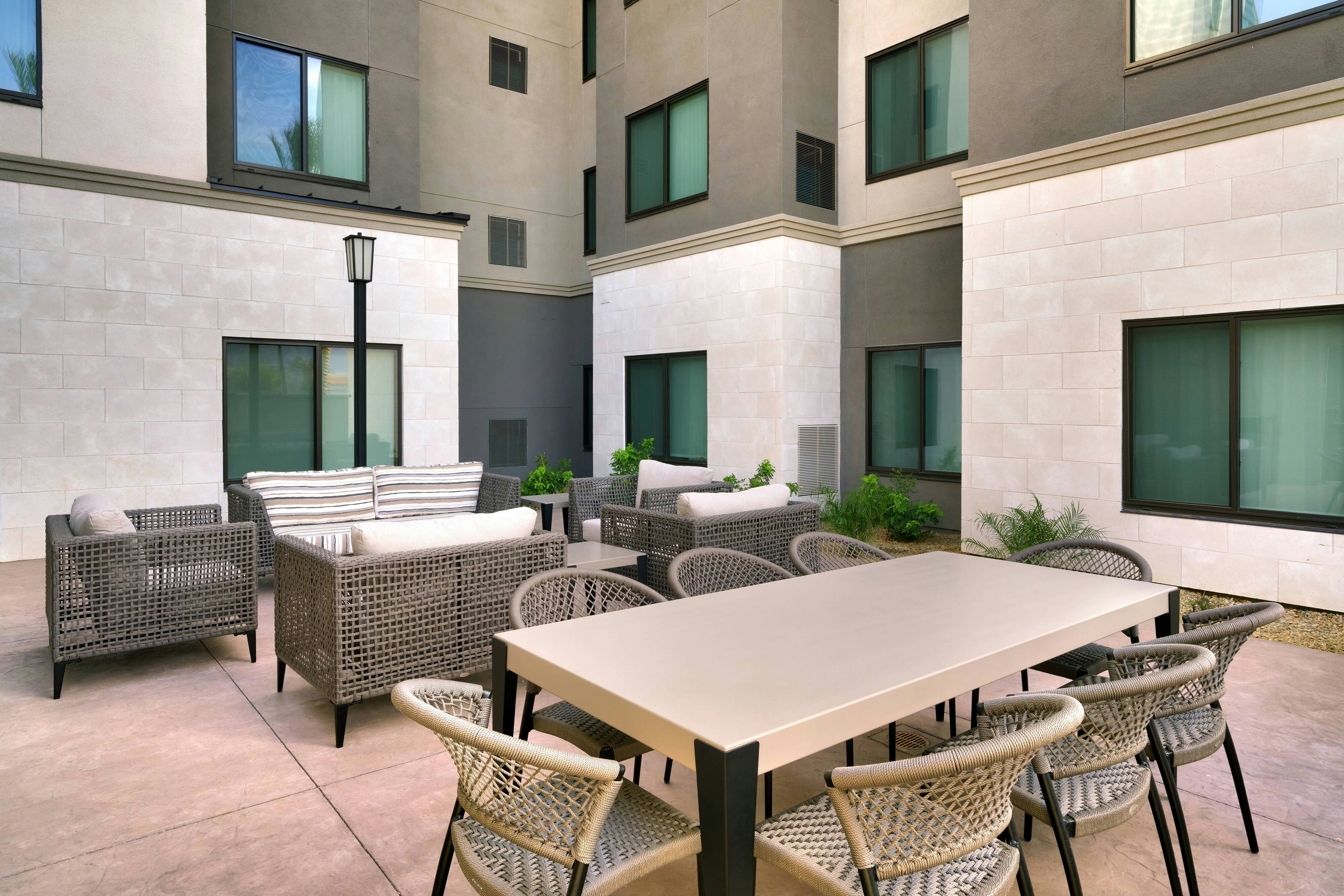 Residence Inn by Marriott La Quinta 25/49