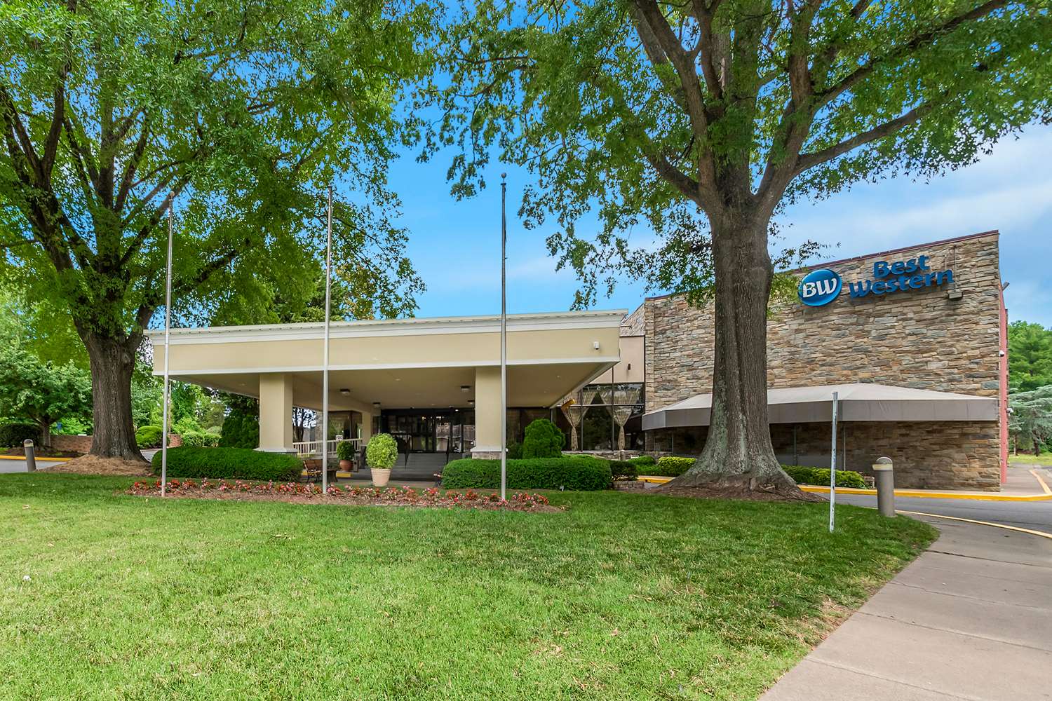 Best Western Fairfax 24/27