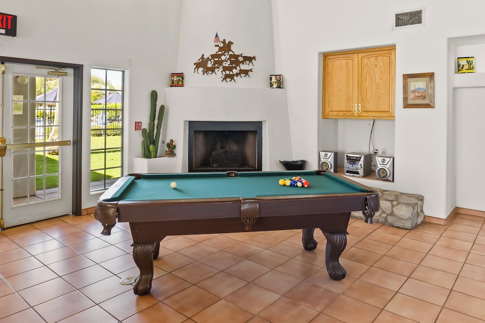 Los Viajeros Inn 36/54