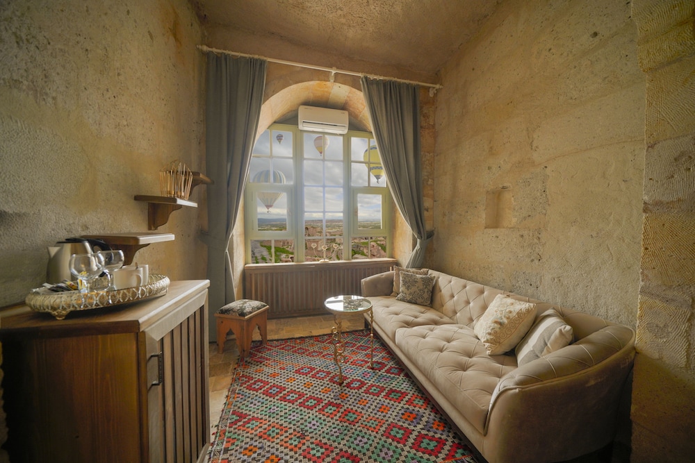 Taka Ev Cave Hotel & Guest House 31/50