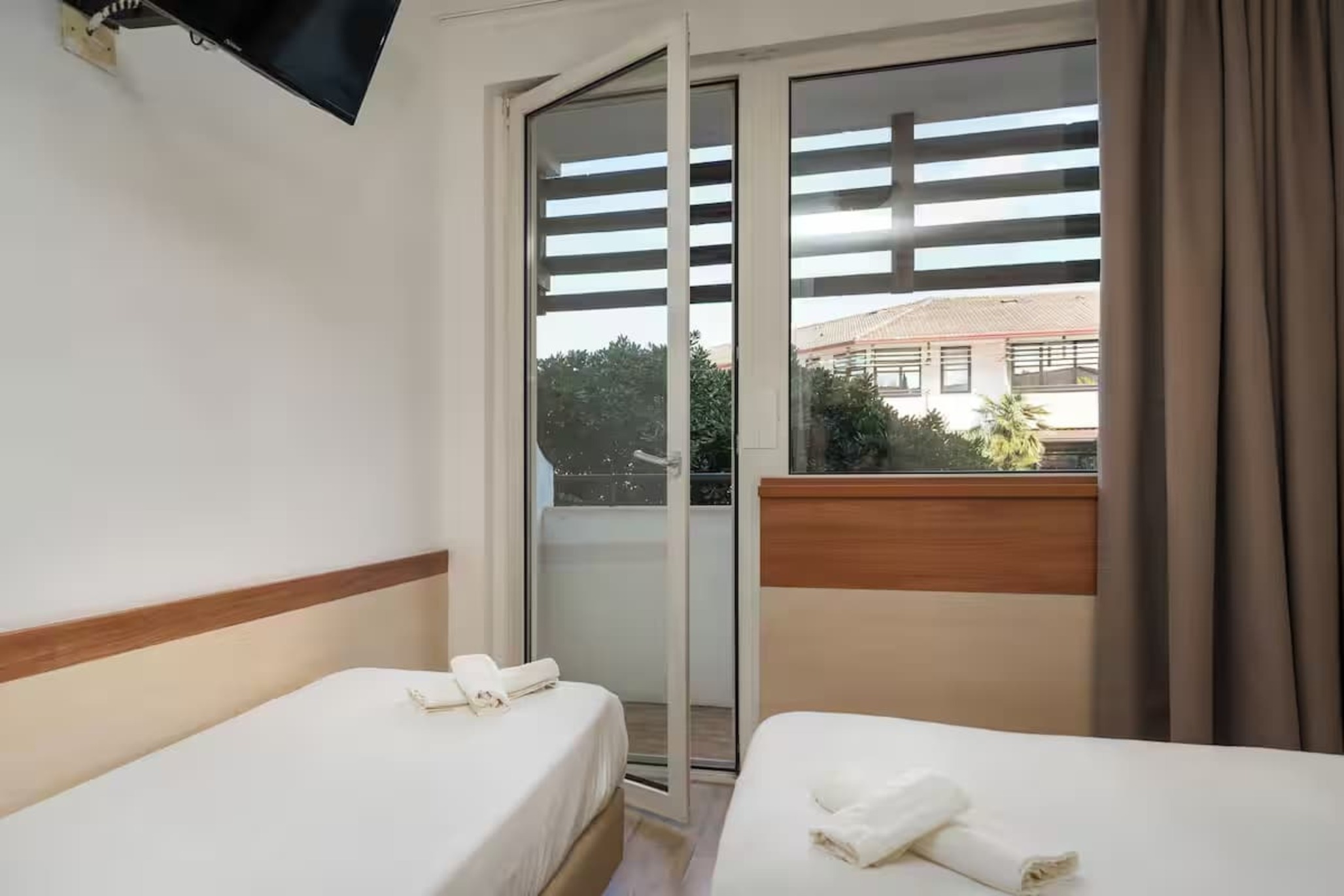 غرفة قياسية ثلاثية، Centro Turistico Gardesano 4/5