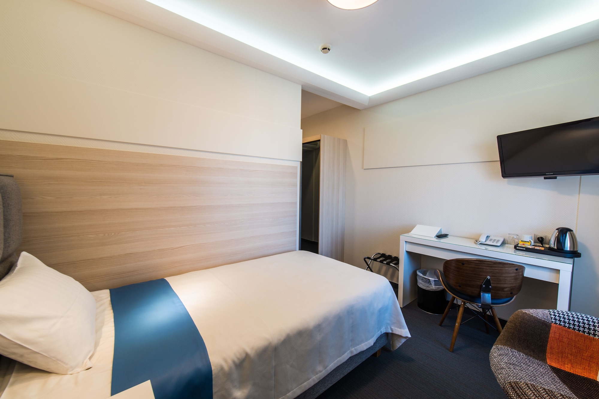 غرفة قياسية مفردة، Amrita Hotel 9/12