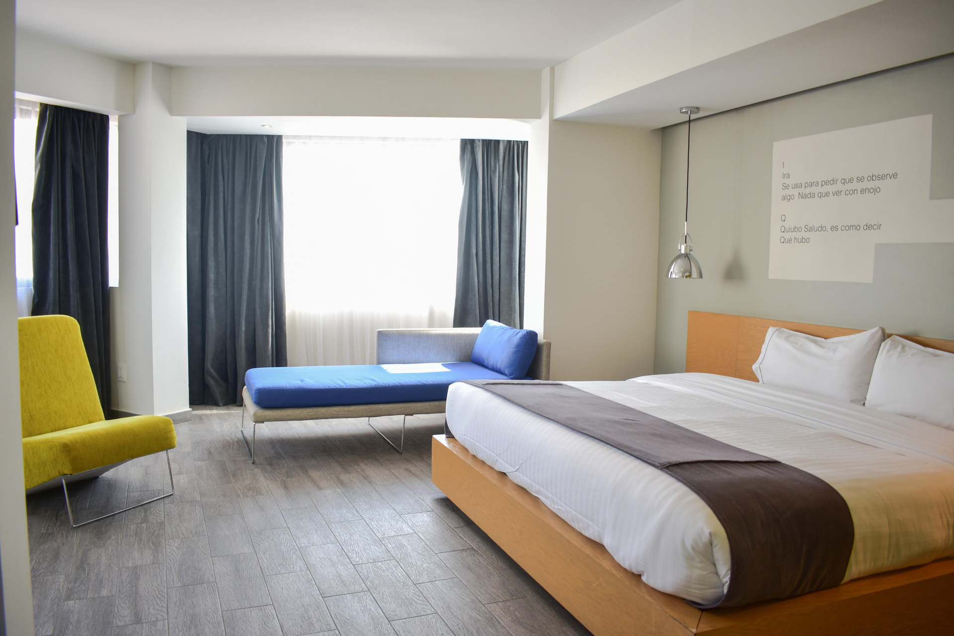Master, Suite, Street View