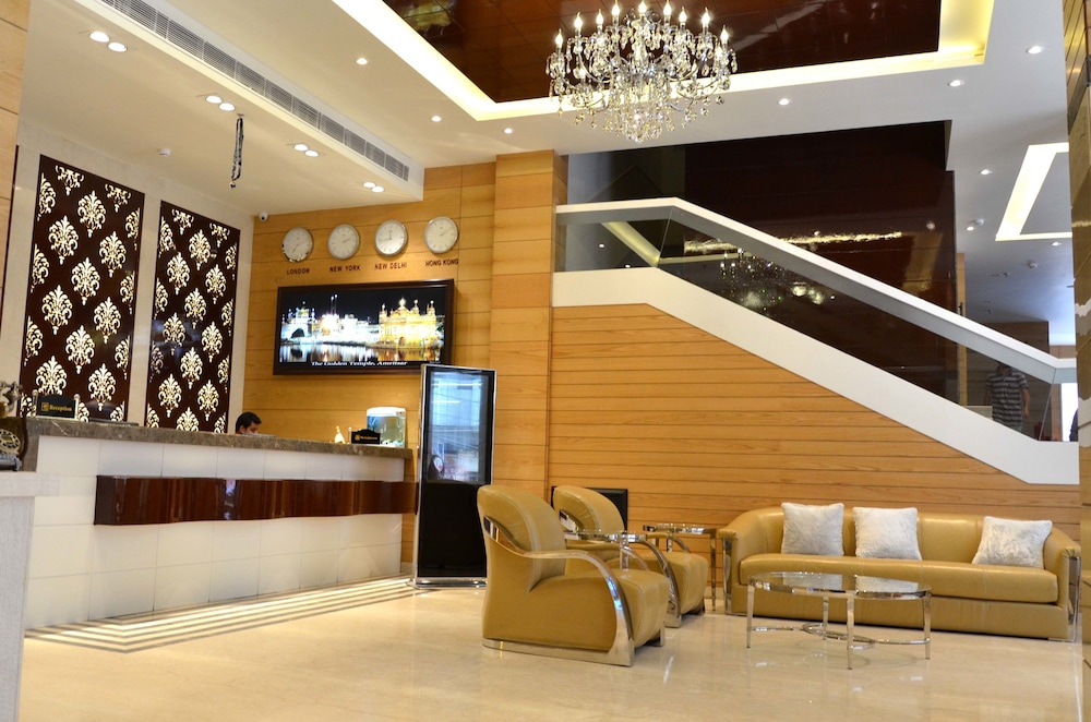 Hotel Sawera Grand 5/46