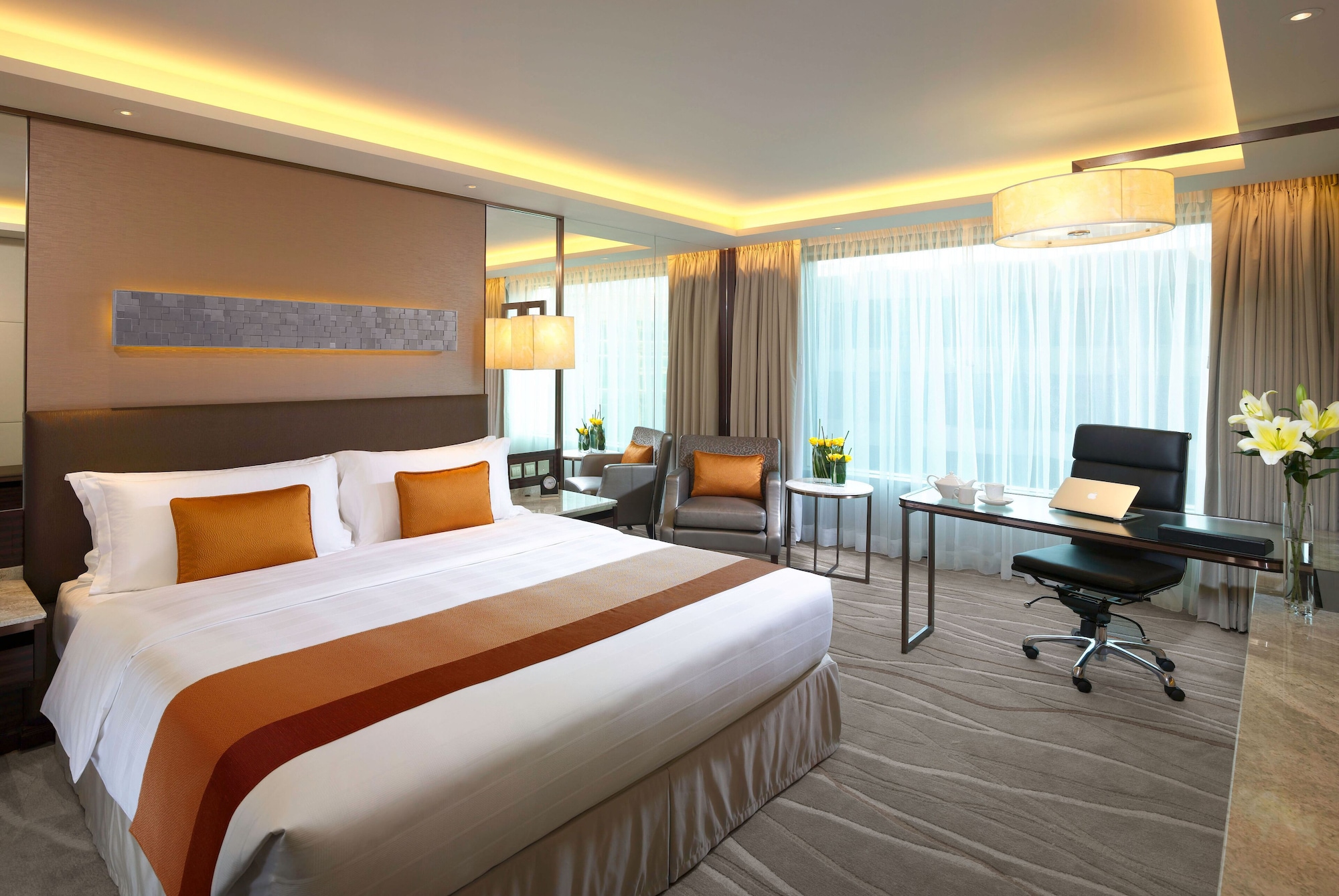 PREMIUM, KING BED, CITY VIEW