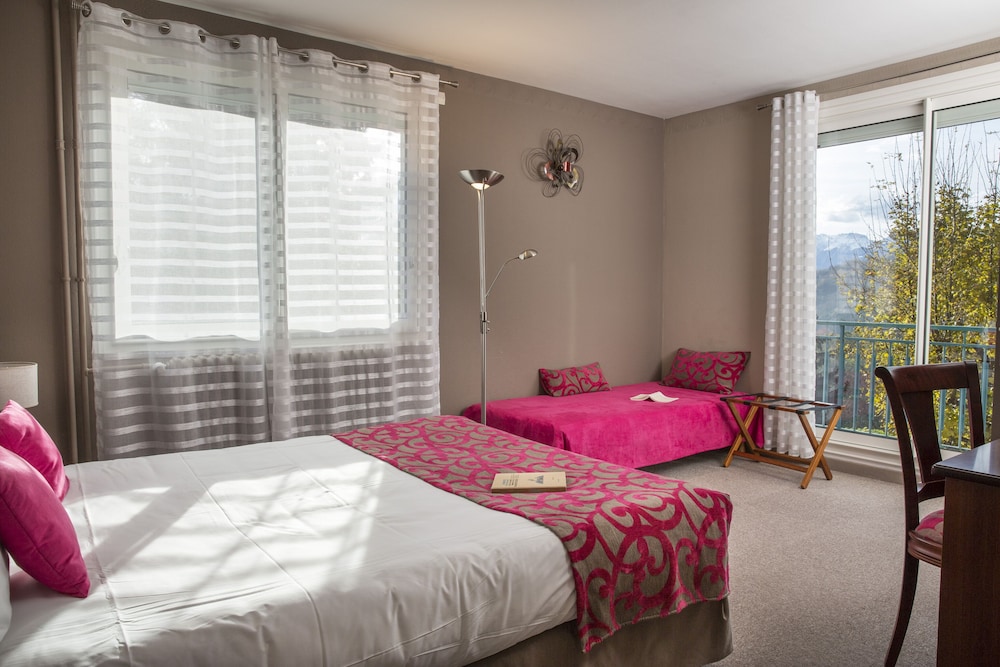 Hotel Les Mesanges 5/48