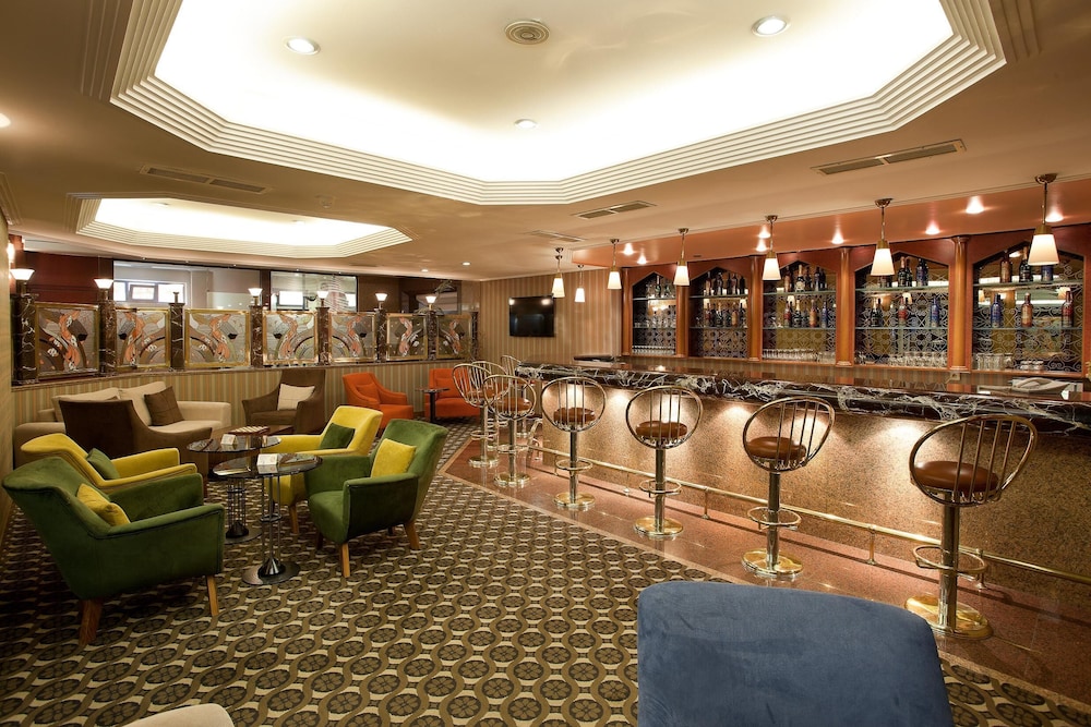 Grand Anka Hotel 38/68