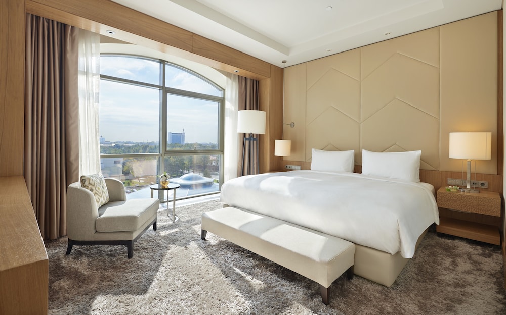 Hyatt Regency Tashkent 15/72
