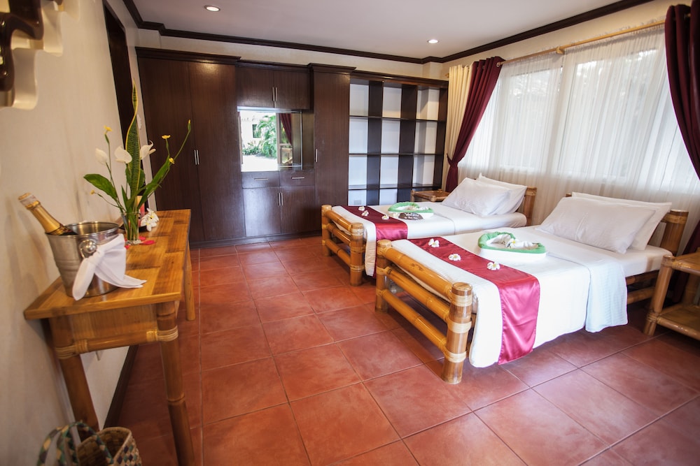 Pura Vida Beach And Dive Resort 30/61