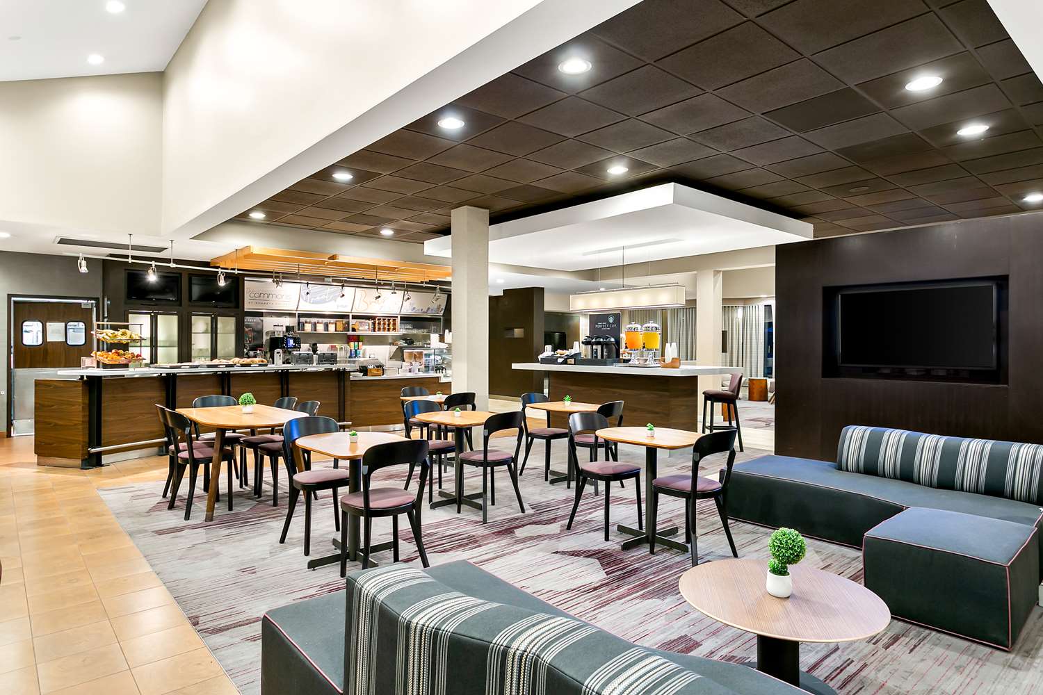 Sonesta Select Greenbelt College Park 35/47