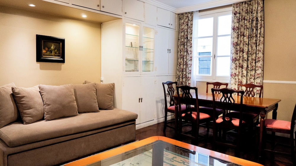 Moreno 820 Design Apartments 27/41