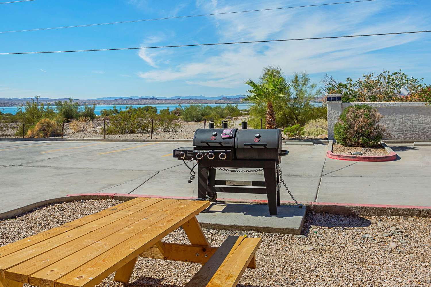 Rodeway Inn & Suites Lake Havasu City 26/26